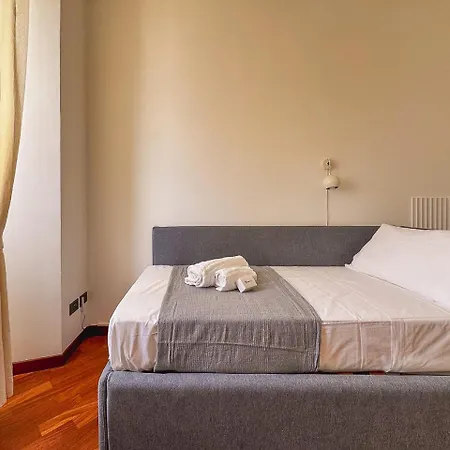 Ancona: 6 Guests By Host Hero アパート アンコーナ