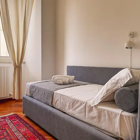 Apartament Ancona: 6 Guests By Host Hero Ankona