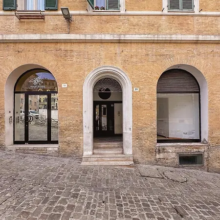 アパート Ancona: 6 Guests By Host Hero