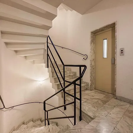 Apartament Ancona: 6 Guests By Host Hero Ankona